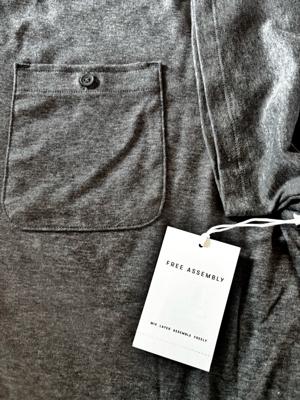 Casual Button-Down Shirt in Gray by Free Assembly XL - Picture 3 of 4